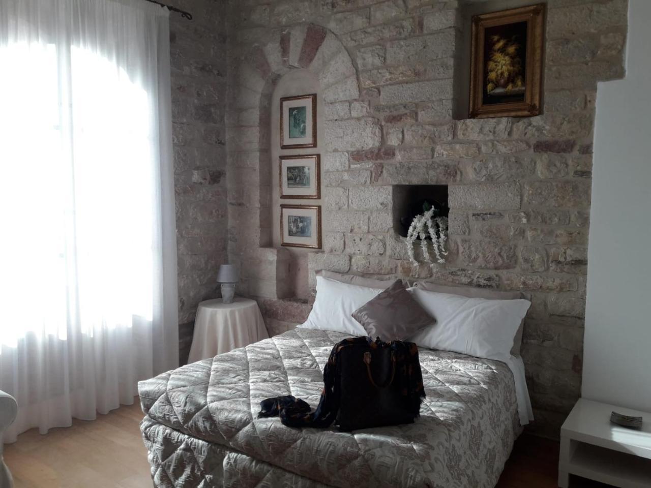 Suite Asís Exterior foto