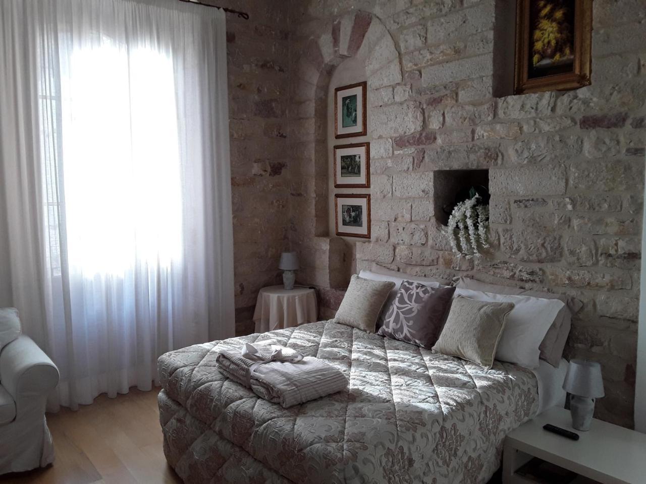 Suite Asís Exterior foto